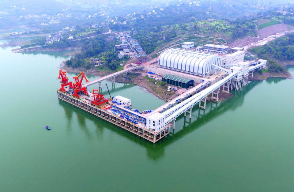 涪陵港区清溪作业区冲刺建设 百亿级金属新材从工厂直达码头